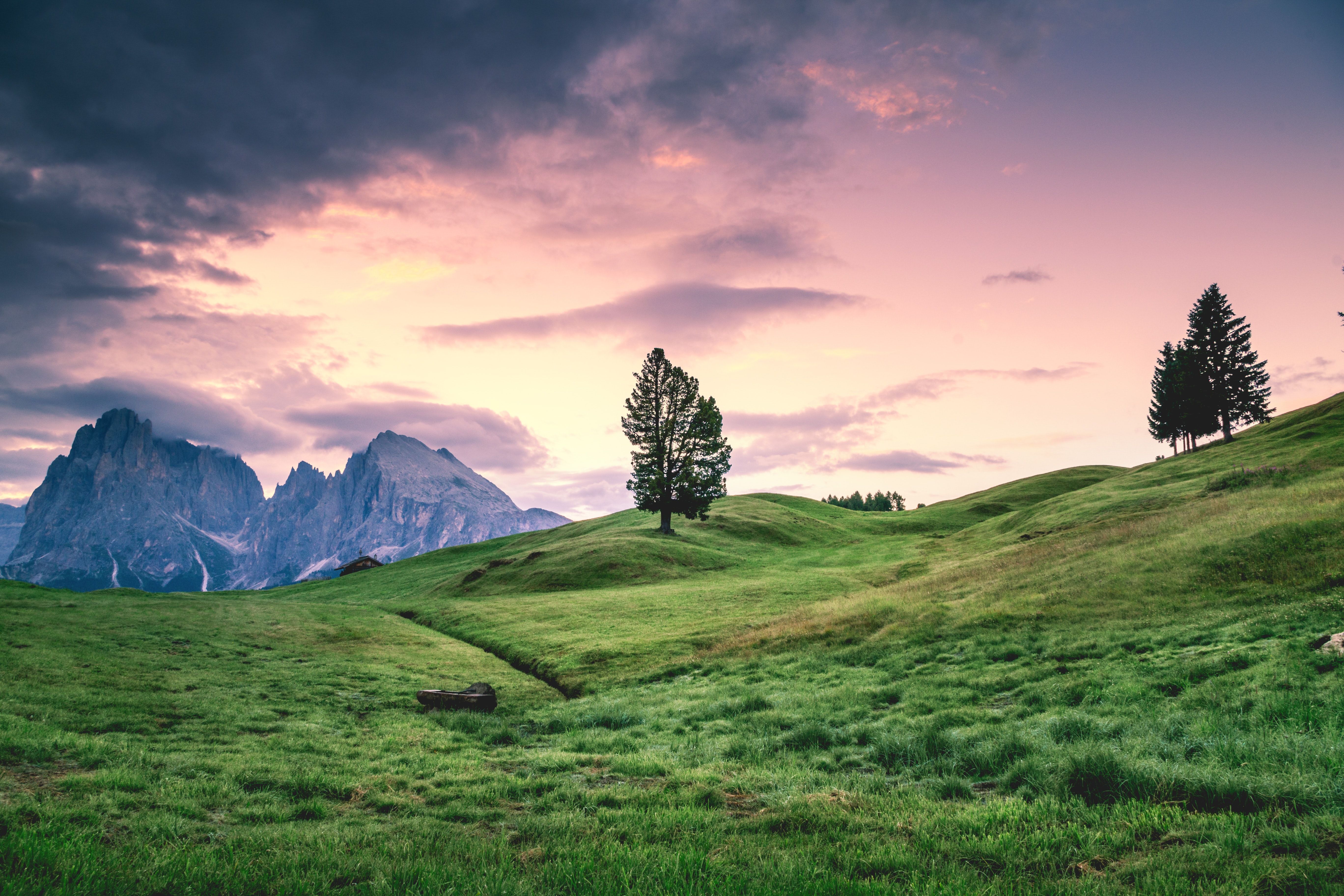 karsten-wurth-XHl1gkHd6iM-unsplash